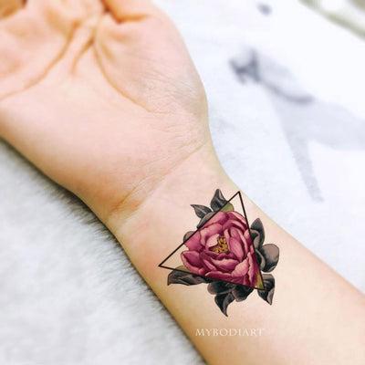 Vintage Rose Wrist Tattoo Ideas For Women Watercolor Floral Flower Triangle Linework -  ideas de tatuaje rosa - www.MyBodiArt.com