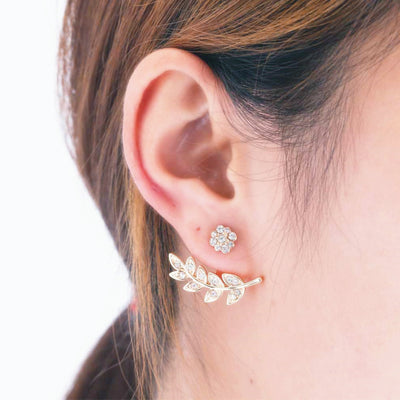Cute & Unique Ear Piercing Ideas for Women - Popular Crystal Floral Flower Ear Jacket Earrings -  pendiente de cristal popular elegante de la oreja de la flor - www.MyBodiArt.com