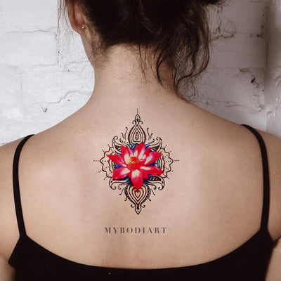 Unique Waterlily Geometric Mandala Back Tattoo Ideas for Women - Watercolor Floral Flower Lily Tribal Boho Spine Tat - ideas de tatuaje de acuarela lily flower back para mujeres - www.MyBodiArt.com #tattoos