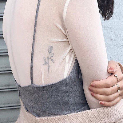 30+ Simple and Small Flower Tattoos Ideas for Women