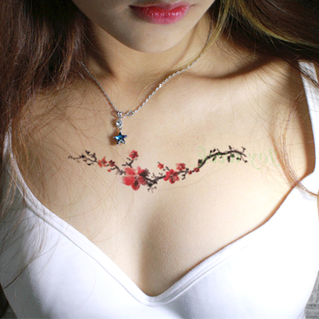 Beautiful Flower Tattoos for the Chest