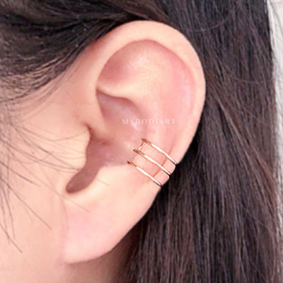 Simple Minimalist Ear Cuff Gold Earring Fashion Jewelry Ideas Fake Conch Piercing -  joyas de aretes de oreja minimalista - www.MyBodiArt.com