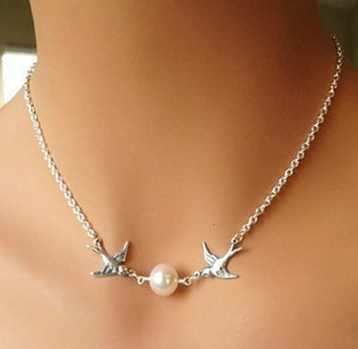 Cute Necklaces for Women - Pearl Bird Sparrow Necklace Simple Jewelry - www.MyBodiArt.com #necklaces