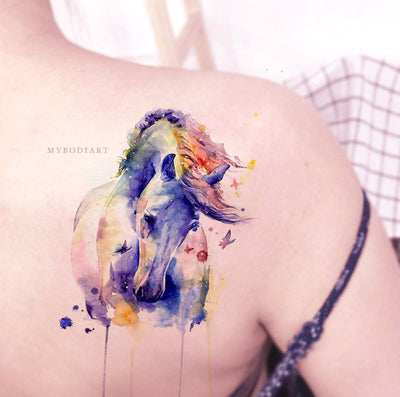 Beautiful Watercolor Horse Shoulder Back Temporary Tattoo Ideas for Women - Ideas del tatuaje del hombro del caballo para las mujeres - www.MyBodiArt.com
