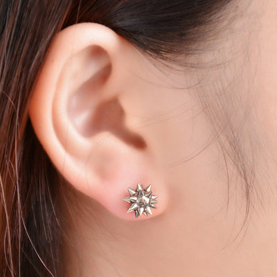 Cute Ear Piercing Ideas for Teenagers - Spikes Spiky Ball Stud Earrings Cartilage Helix Conch Tragus Earlobe -  lindas orejas piercing ideas para las mujeres - www.MyBodiArt.com
