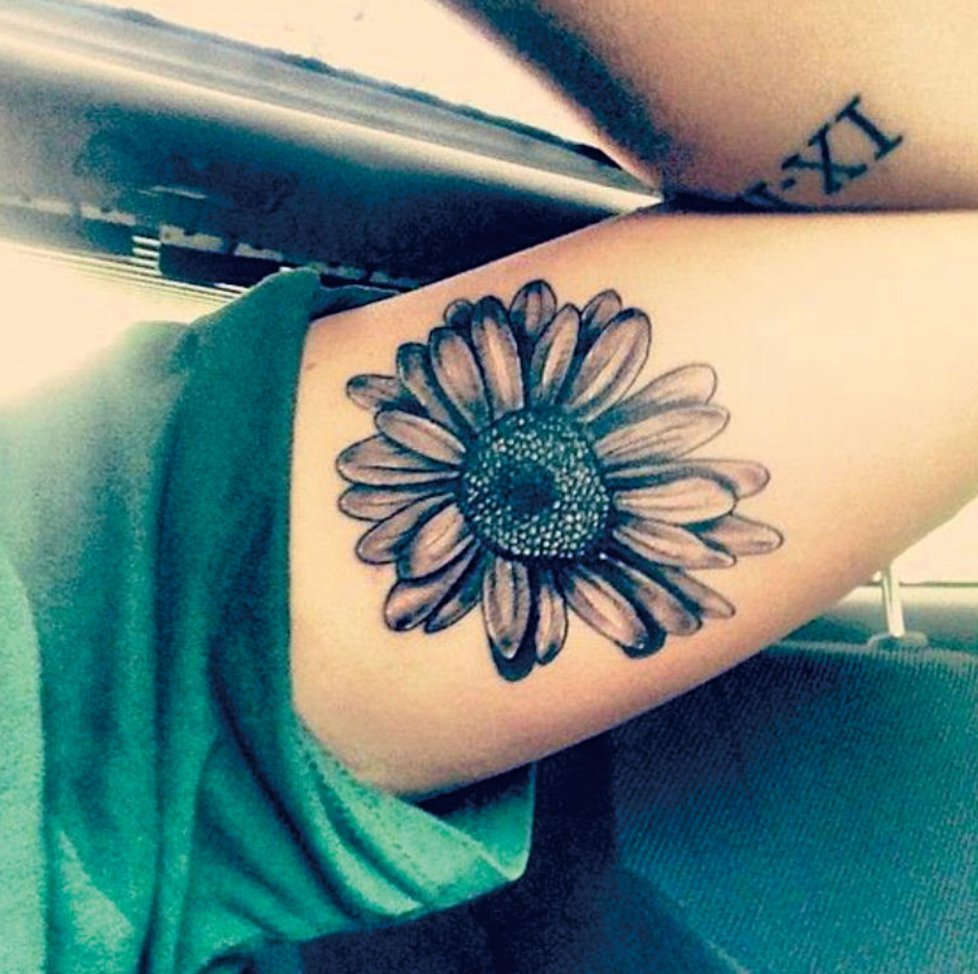 Flowers on my mind #topzera  Tattoos, Sunflower tattoos